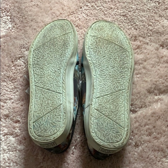 The Bradford Exchange Animal Print Shoes - Picture 4 of 6